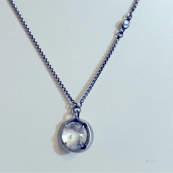 Kendra Scott Quinn‎ Antique Silver Necklace - Picture 2 of 4